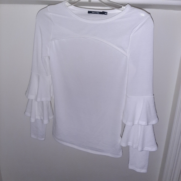 EUC DOE & RAE RUFFLED SLEEVE KNIT TOP - Picture 5 of 11